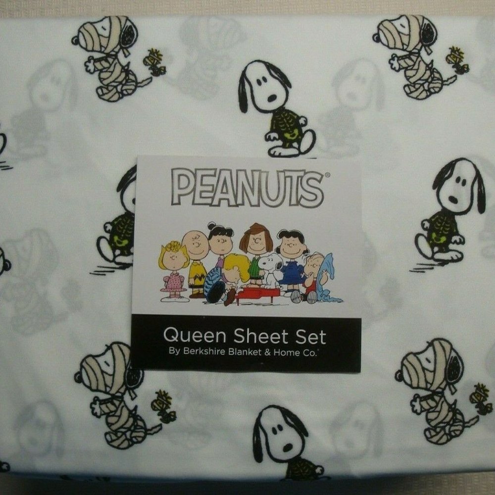 Berkshire Peanut 4 Piece Queen Sheet Set Halloween